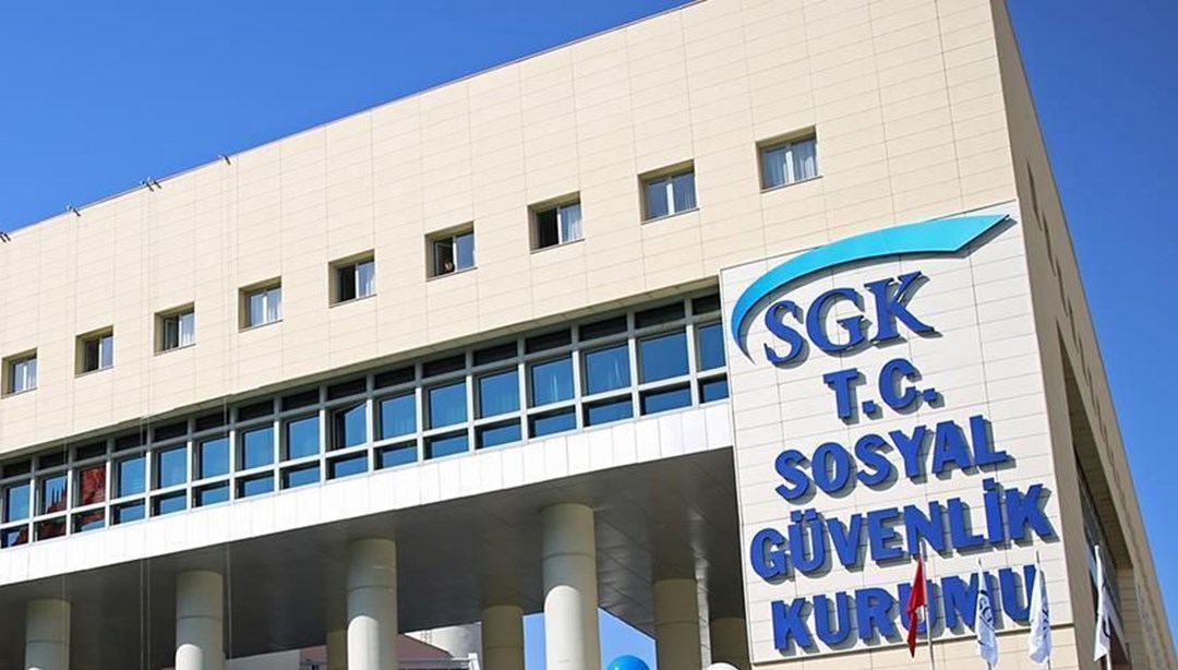 SGK’dan kamu görevlileri için emeklilik başvurusu açıklaması