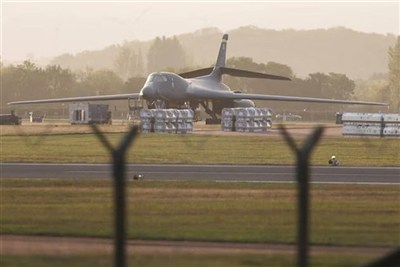 Wall Street Journal'ın İddiası: ABD'nin Tüm B-1 Bombardıman Uçakları Fairford Üssü'nden Döndü